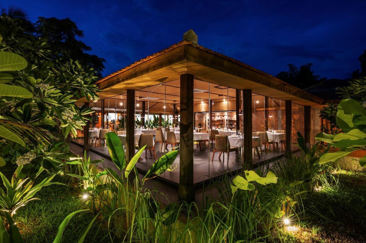 Farmhouse Resort & Spa Sameakki Mean Chey Bagian luar foto