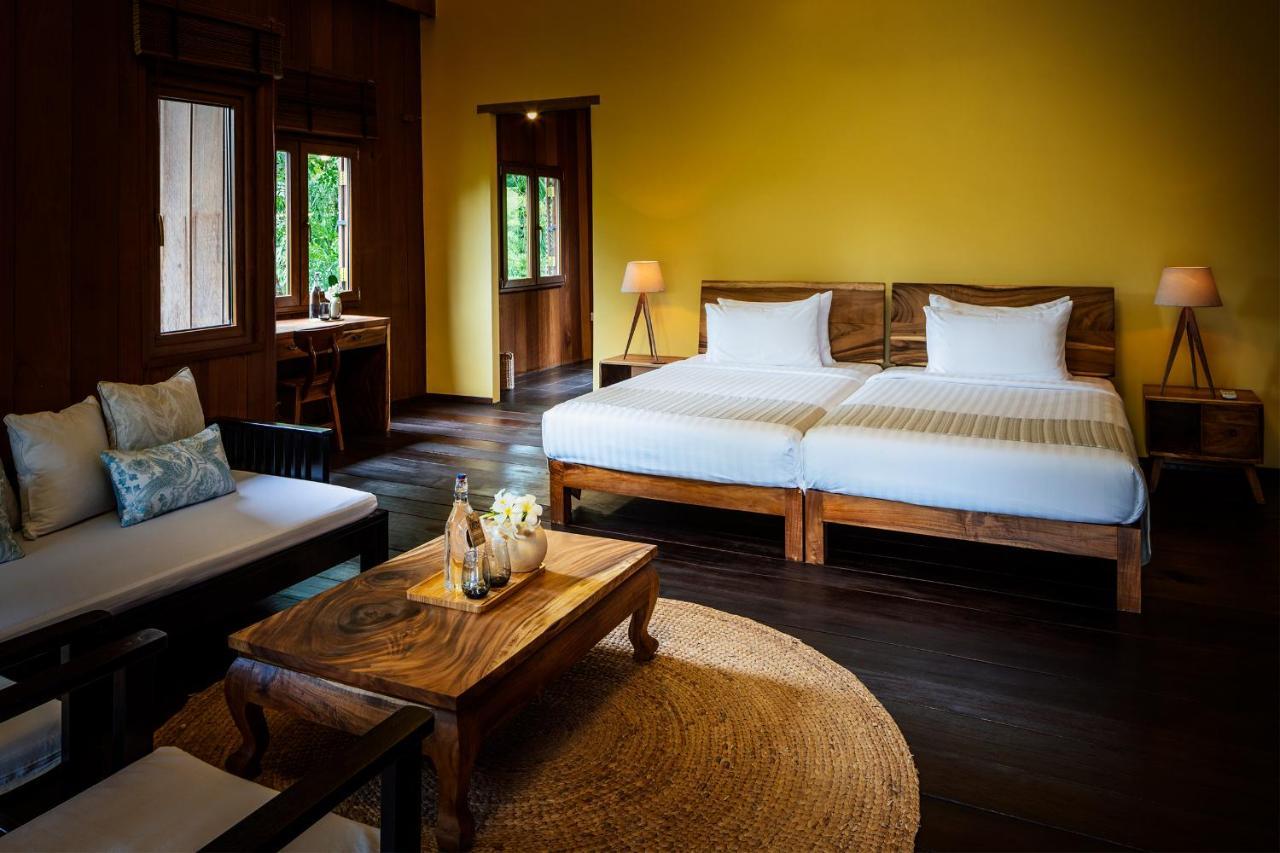 Farmhouse Resort & Spa Sameakki Mean Chey Bagian luar foto
