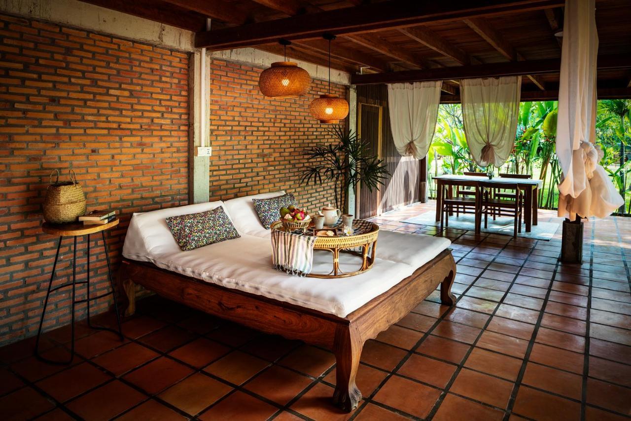 Farmhouse Resort & Spa Sameakki Mean Chey Bagian luar foto