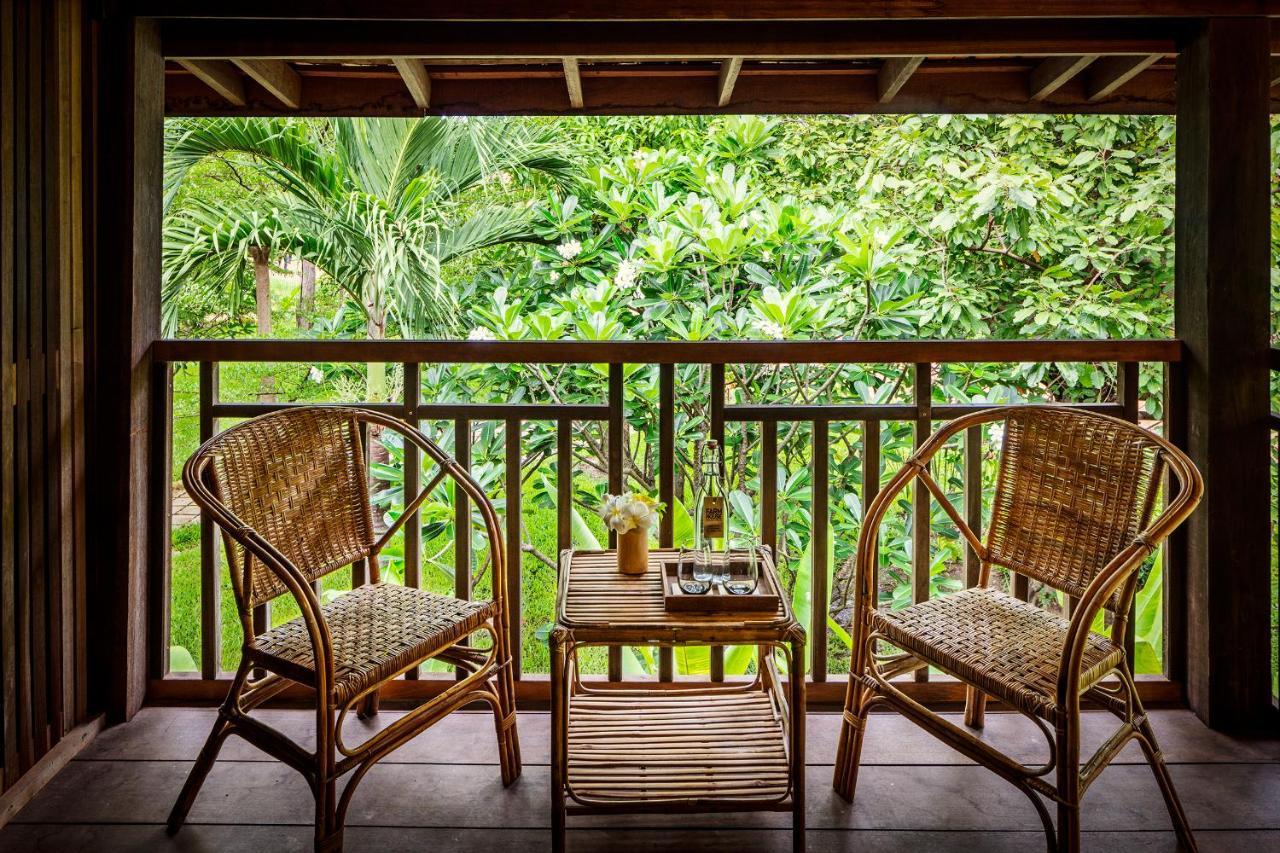 Farmhouse Resort & Spa Sameakki Mean Chey Bagian luar foto