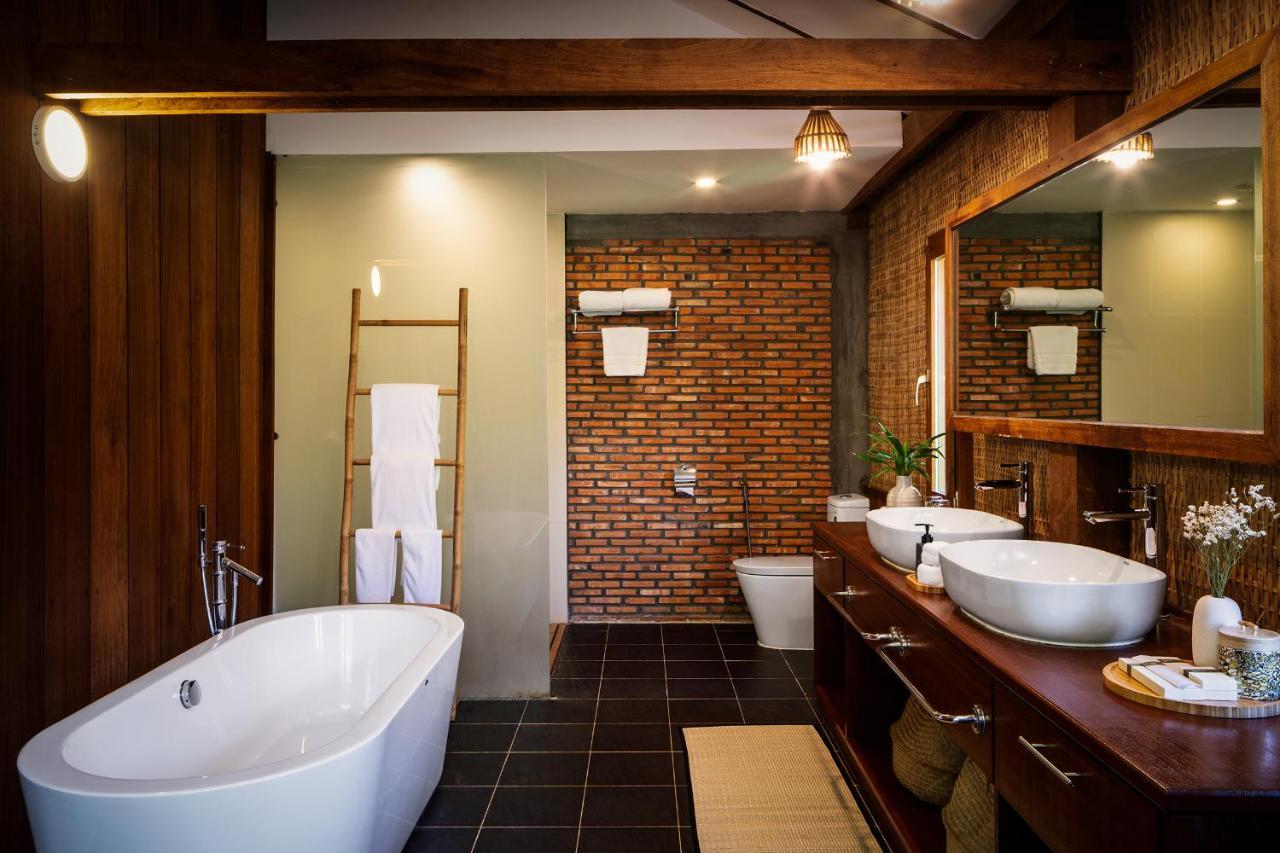 Farmhouse Resort & Spa Sameakki Mean Chey Bagian luar foto